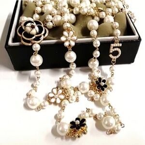 NWT LONG SIMULATED PEARL DOUBLE LAYER PENDANT LONG NECKLACE PARTY JEWELRY